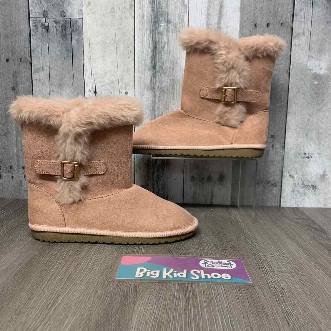 Size 5 Pink Children's Place Boots