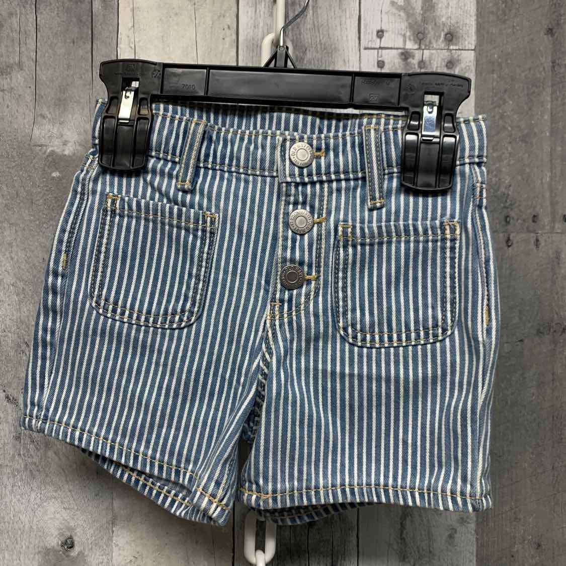 Size 5T Blue Striped Old Navy Shorts