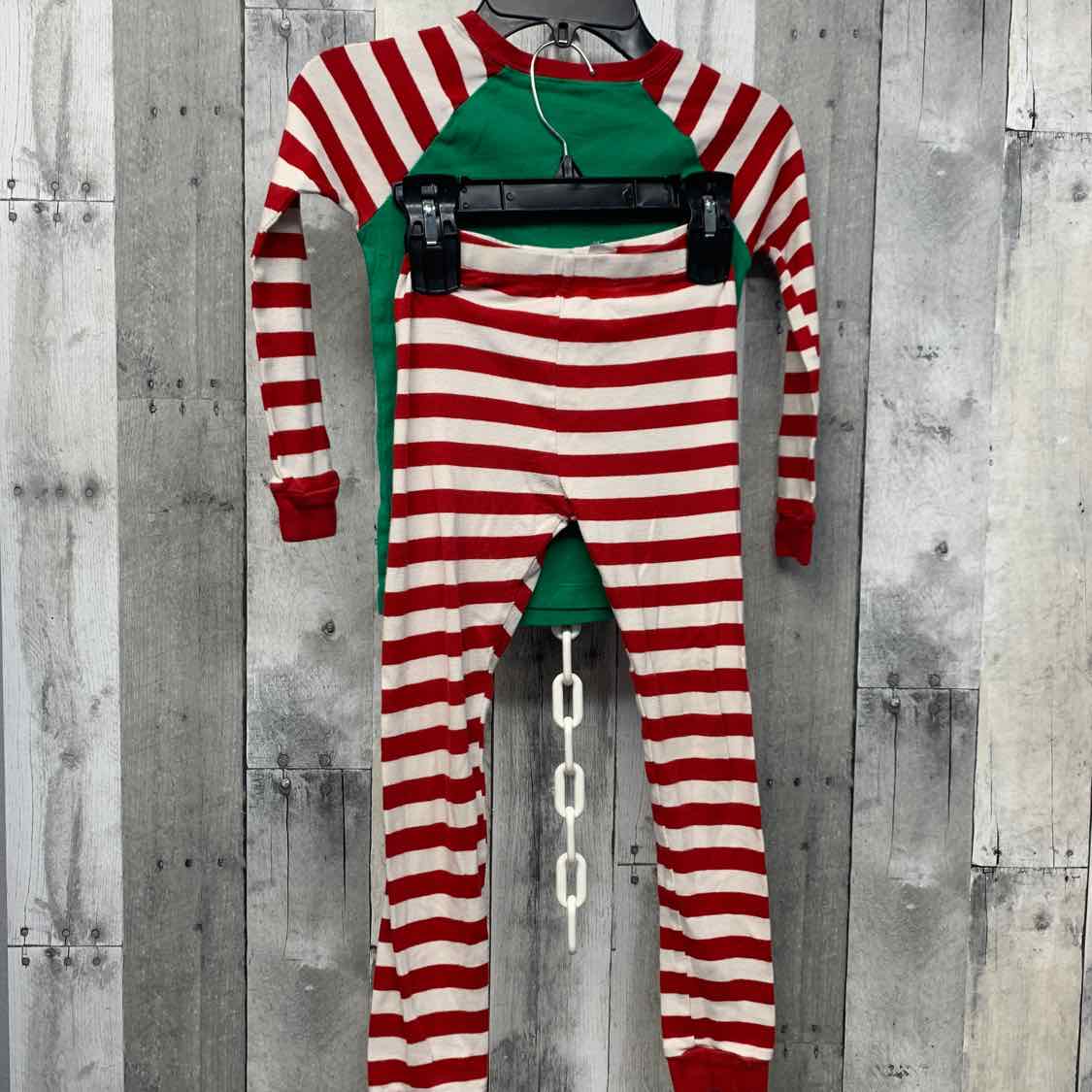 Size 6 Red/Green Members Mark 2pc PJs