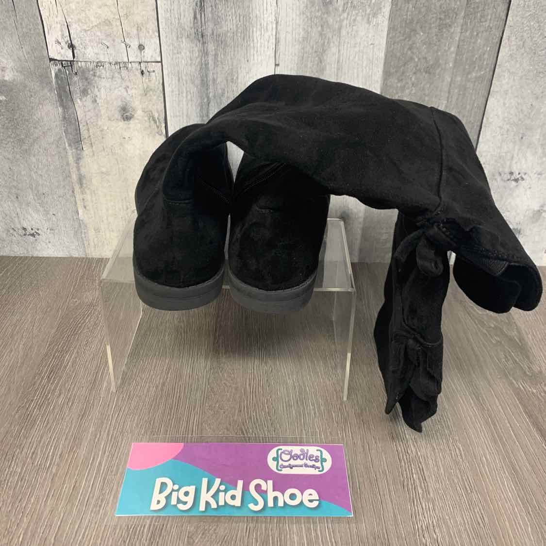 Size 3 Black Cat & Jack Boots