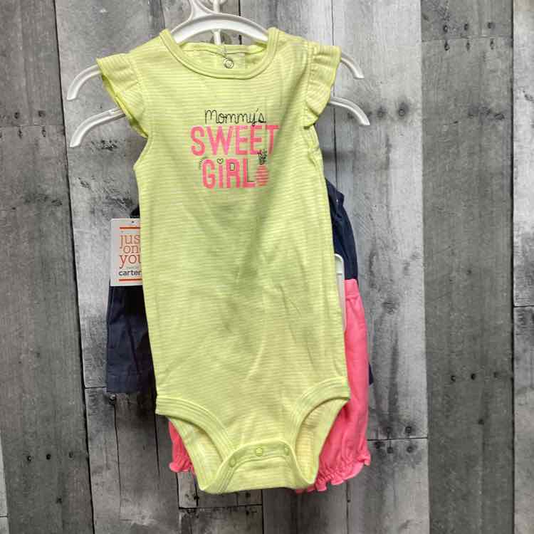 Size 12 Months Green/Pink Just One You Shirt/Shorts