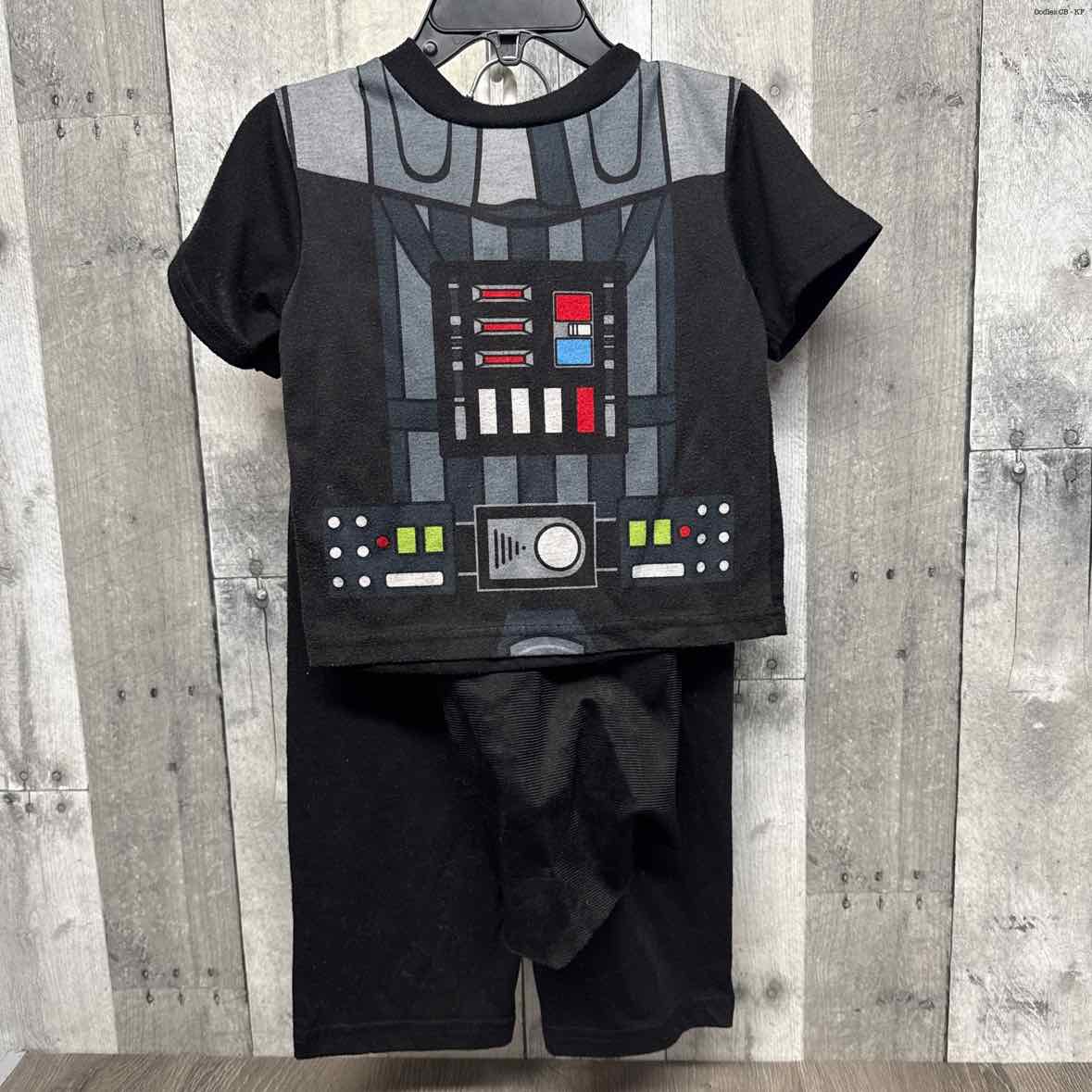 Size 2T Black Star Wars 2pc PJs