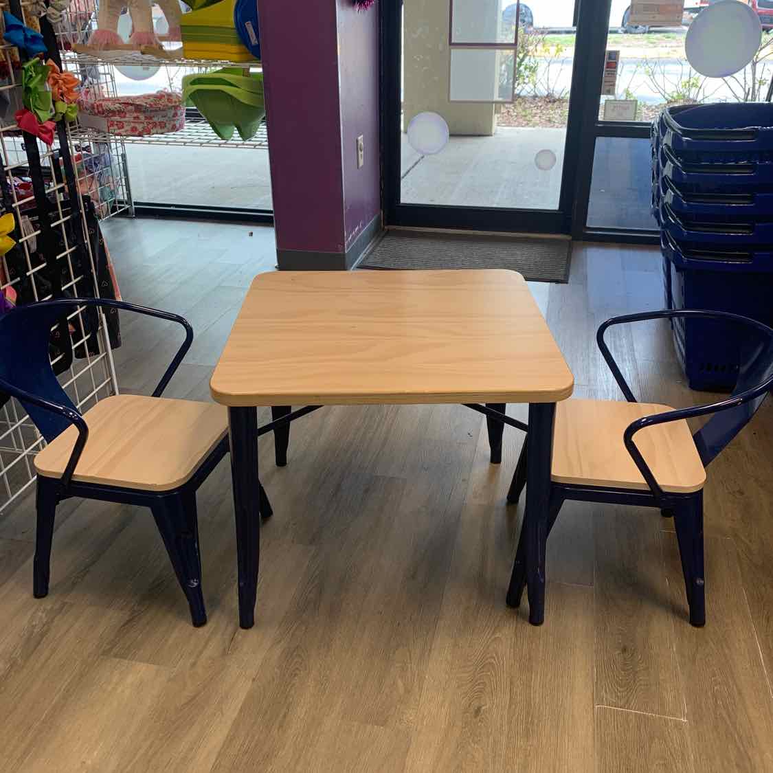 Delta Navy Table & Chairs