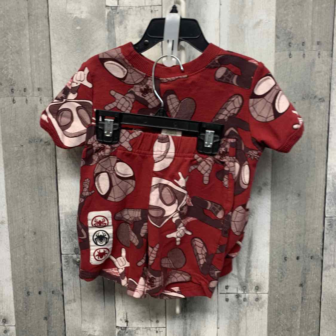 Size 3T Red Graphic Marvel Shirt/Shorts