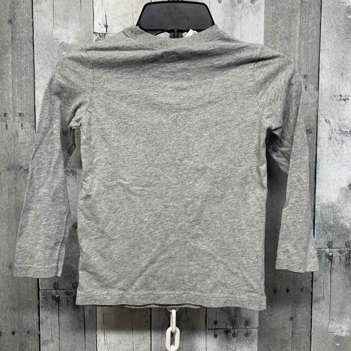 Size 4 Gray Graphic Osh Kosh Long Sleeve Shirt