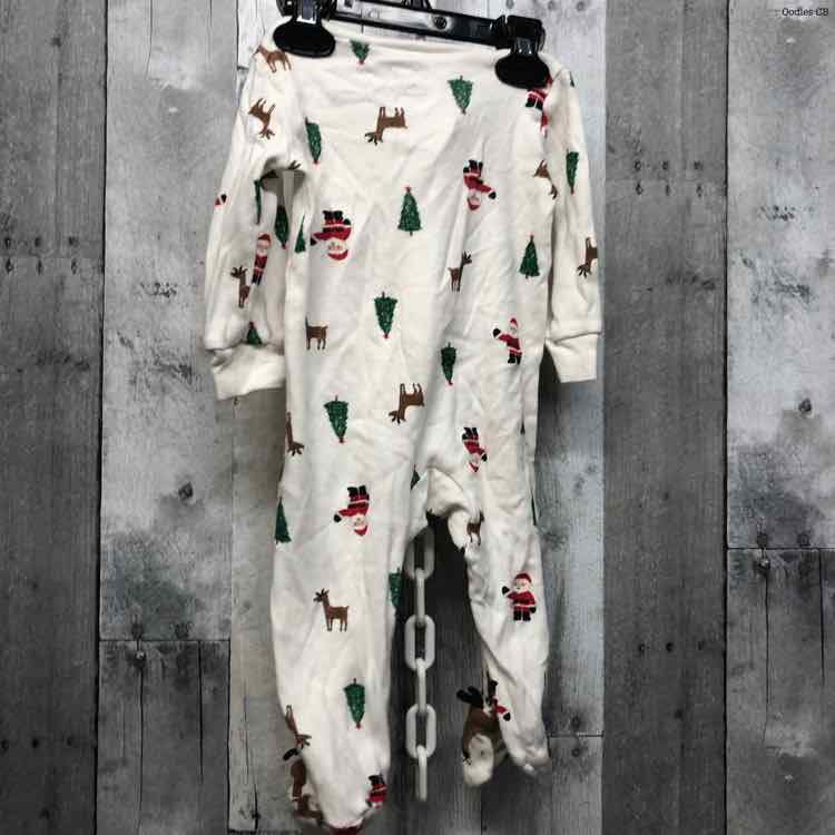 Size 9 Months White Graphic Just One You Footy PJs
