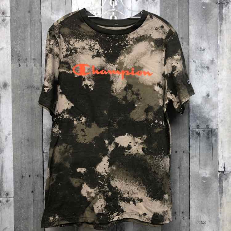 Size XLarge Green Camo Champion T Shirt