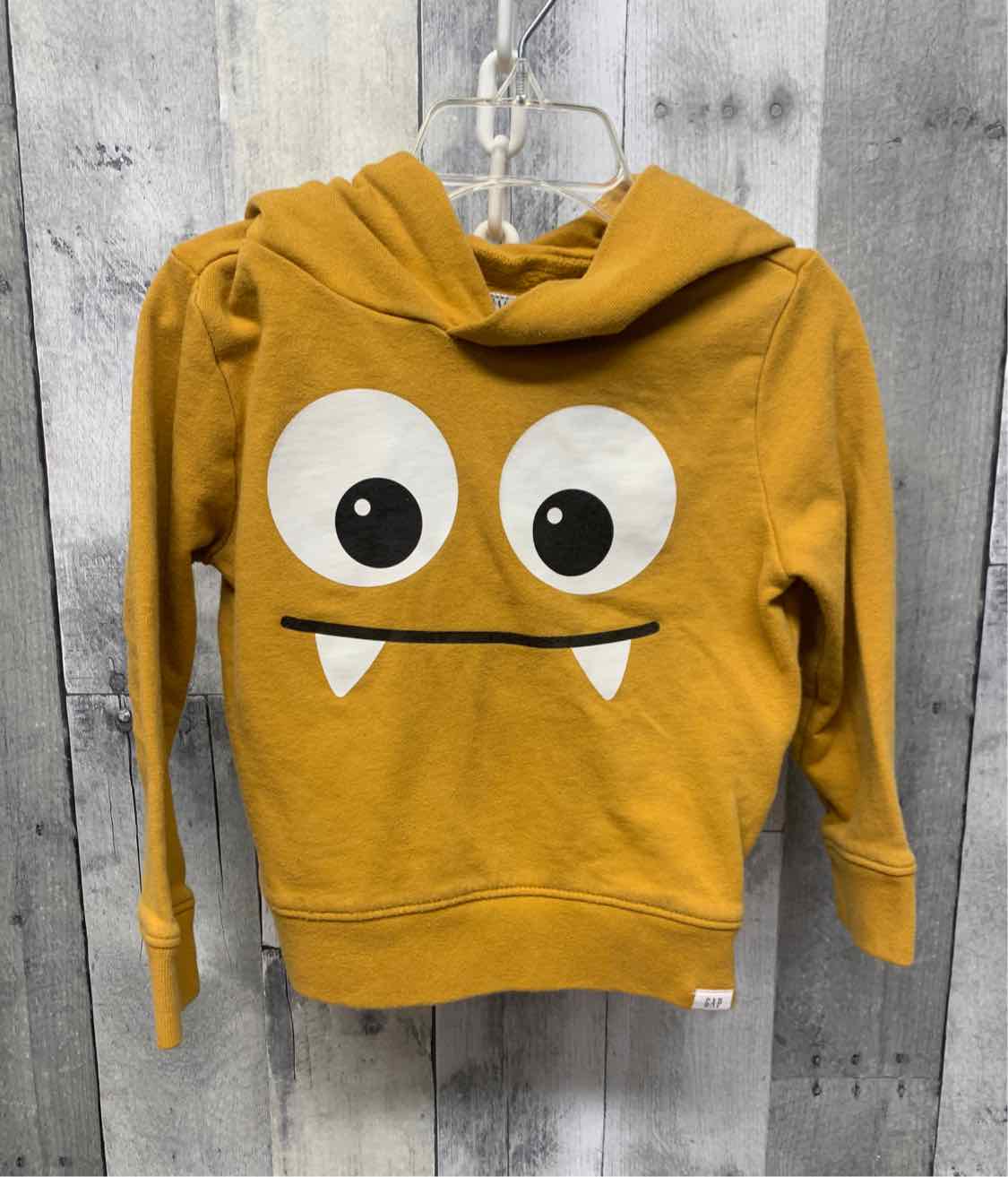 Size 3 Yellow Graphic Gap Pull Over