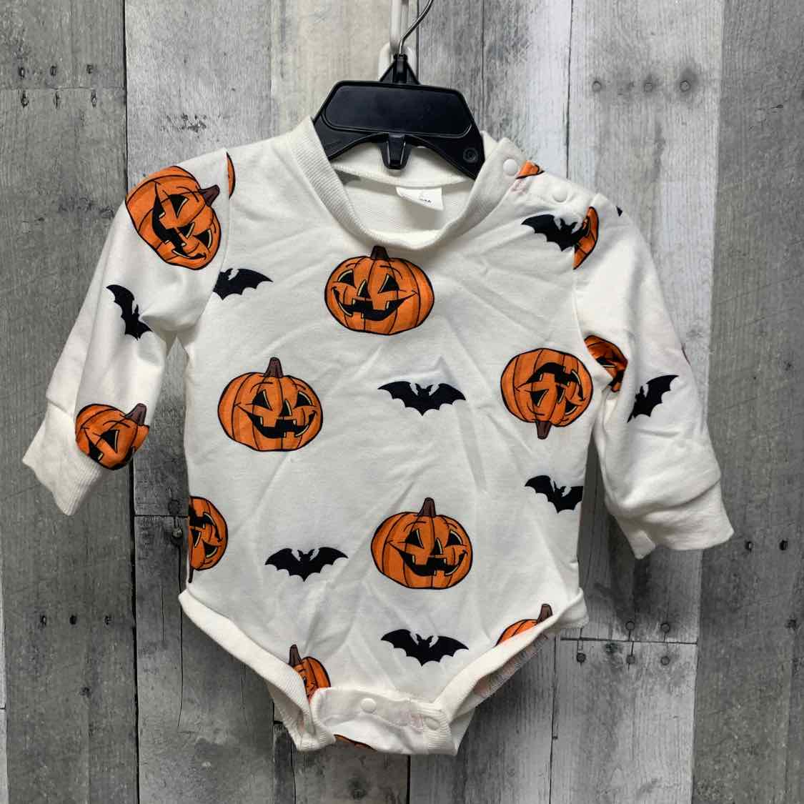 Size 3-6 Months White Graphic B Brand Romper