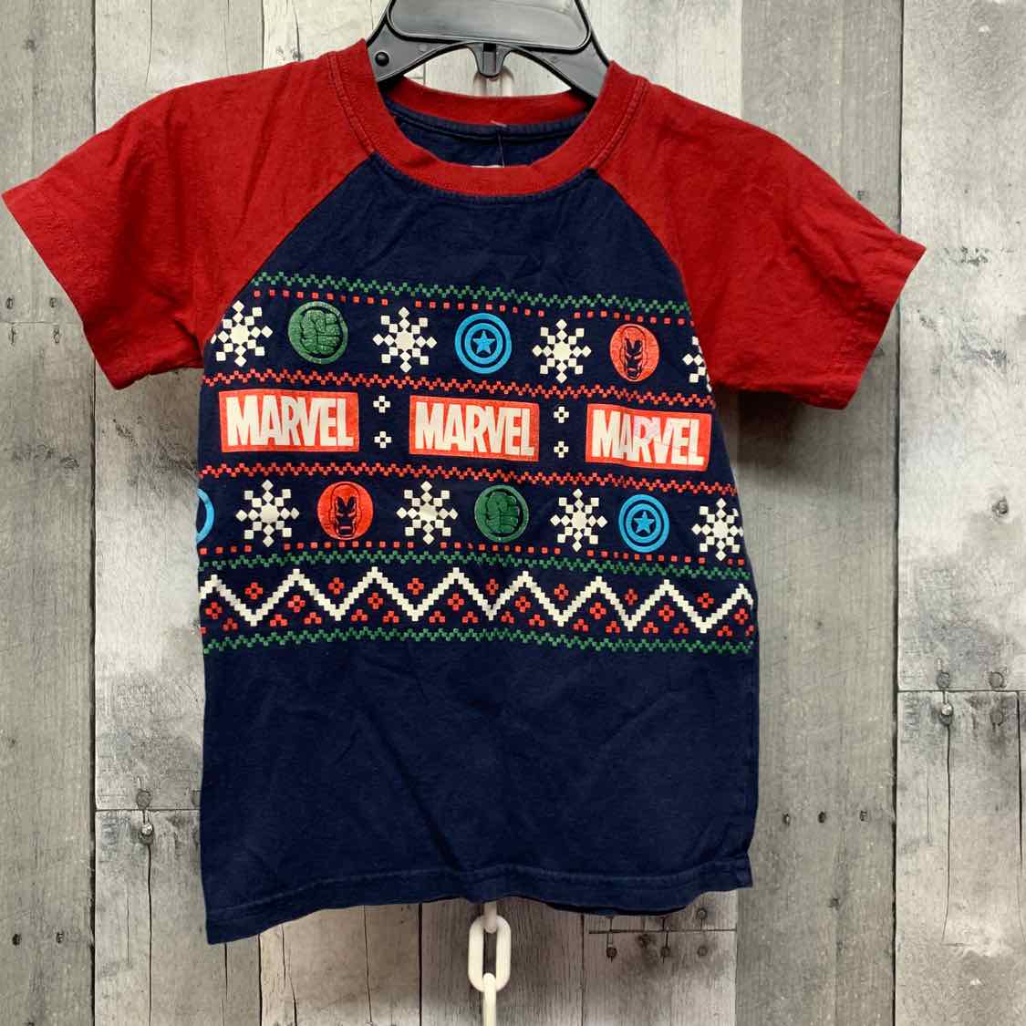 Size 6 Navy/Red Marvel T Shirt