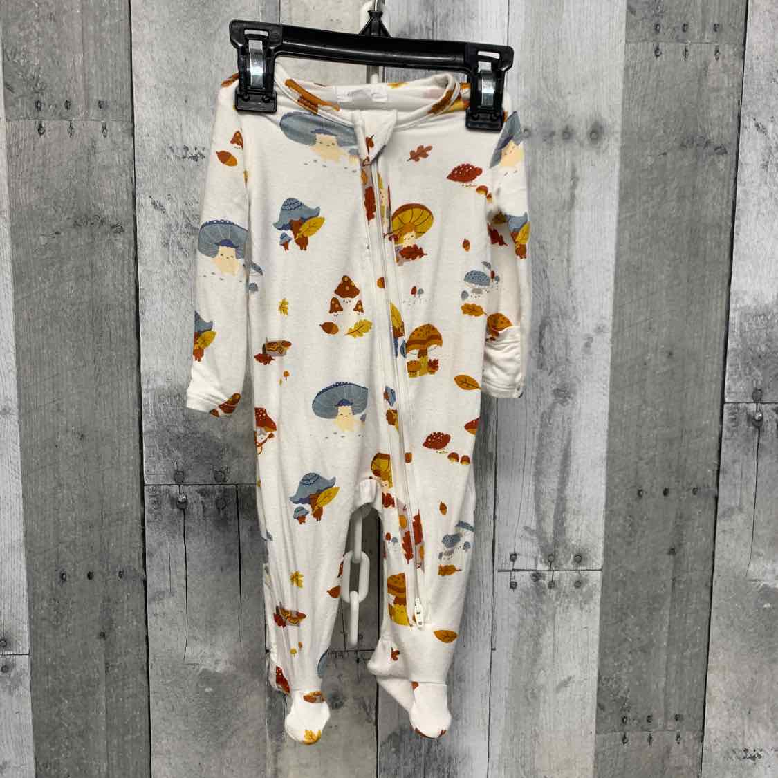 Size 0-3 Months White Print Bamboo Footy PJs