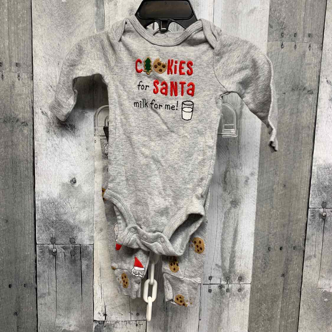 Size 3 Months Gray Print Just One You Shirt/Pants