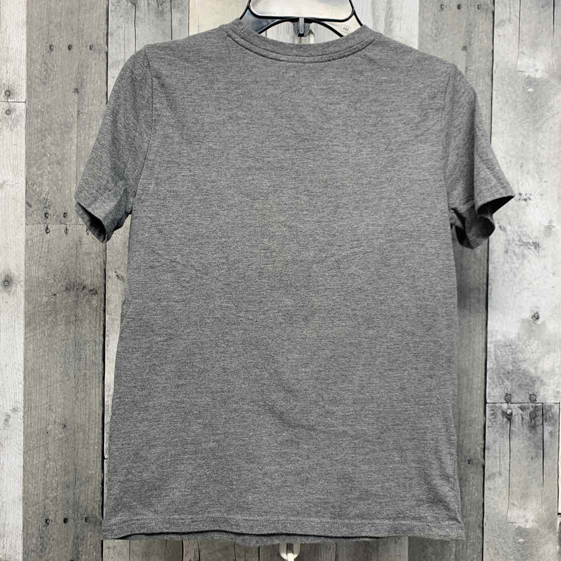 Size Medium Gray Graphic Cat & Jack T Shirt