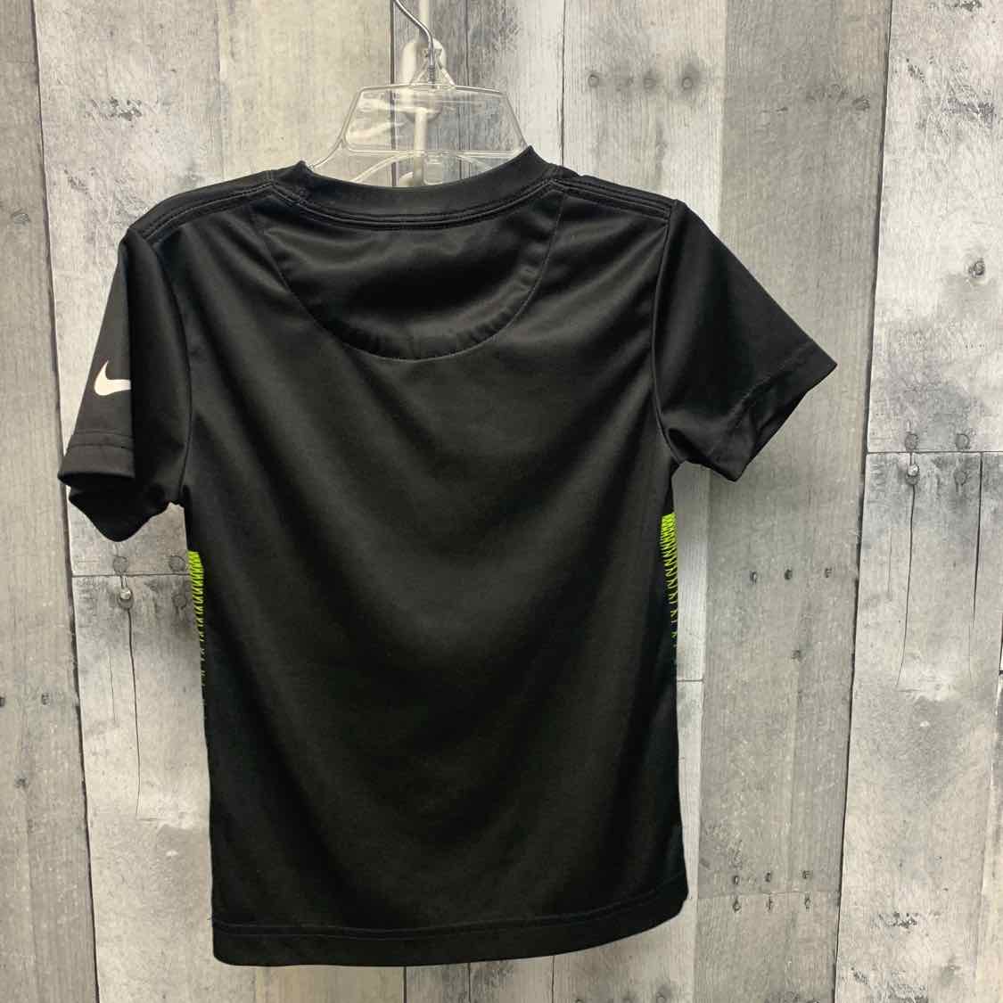 Size 4 Black/Green Sport Brand T Shirt