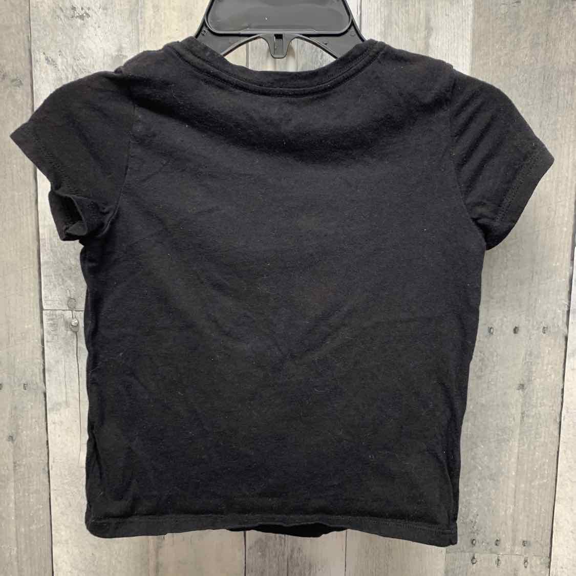 Size 6/7 Black Old Navy T Shirt