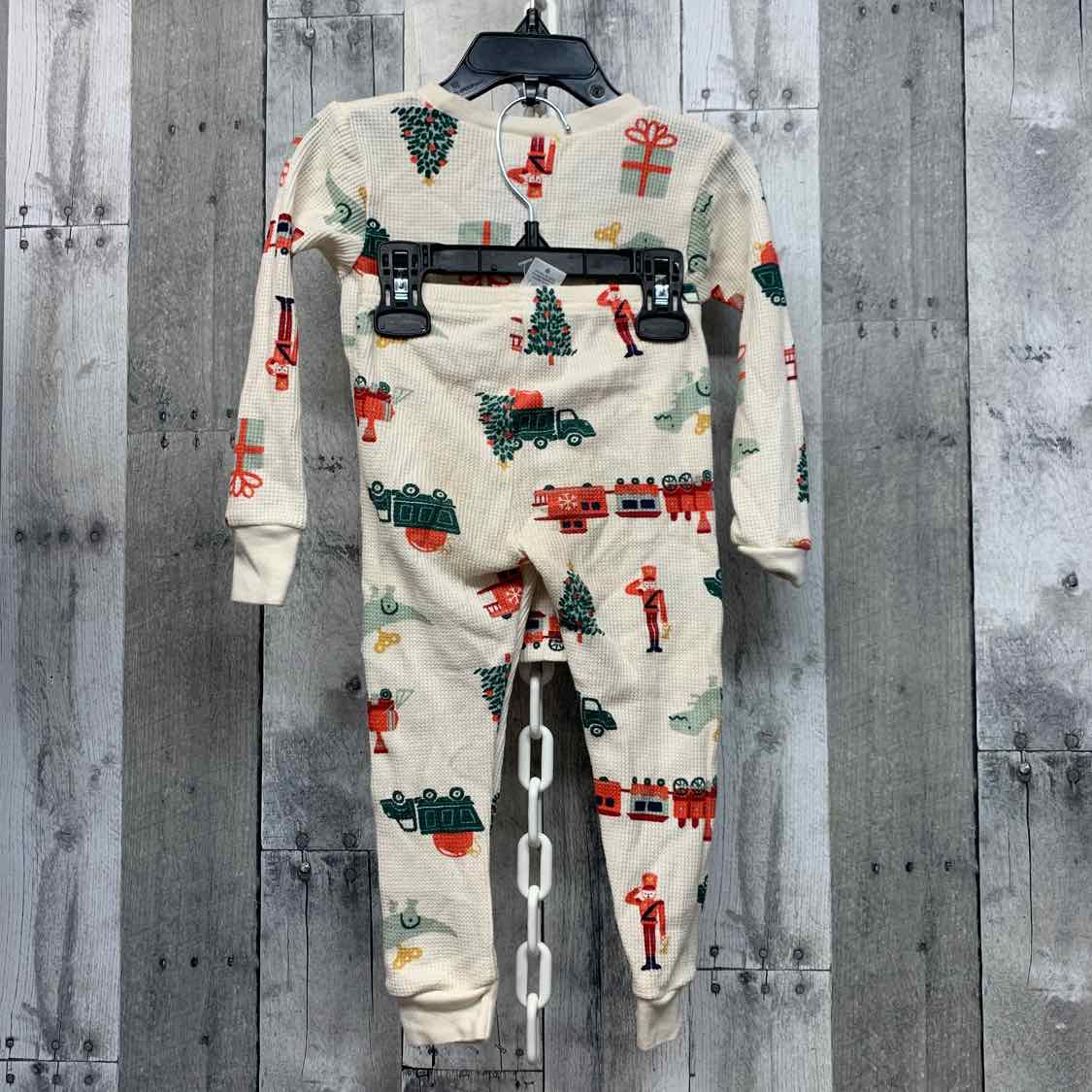 Size 2T Ivory Print Just One You 2pc PJs