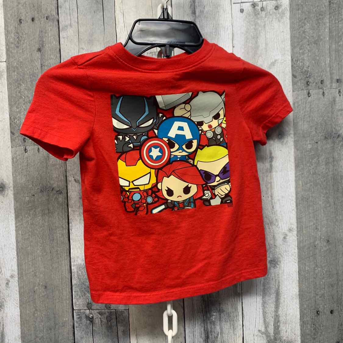 Size 3T Red Graphic Old Navy T Shirt