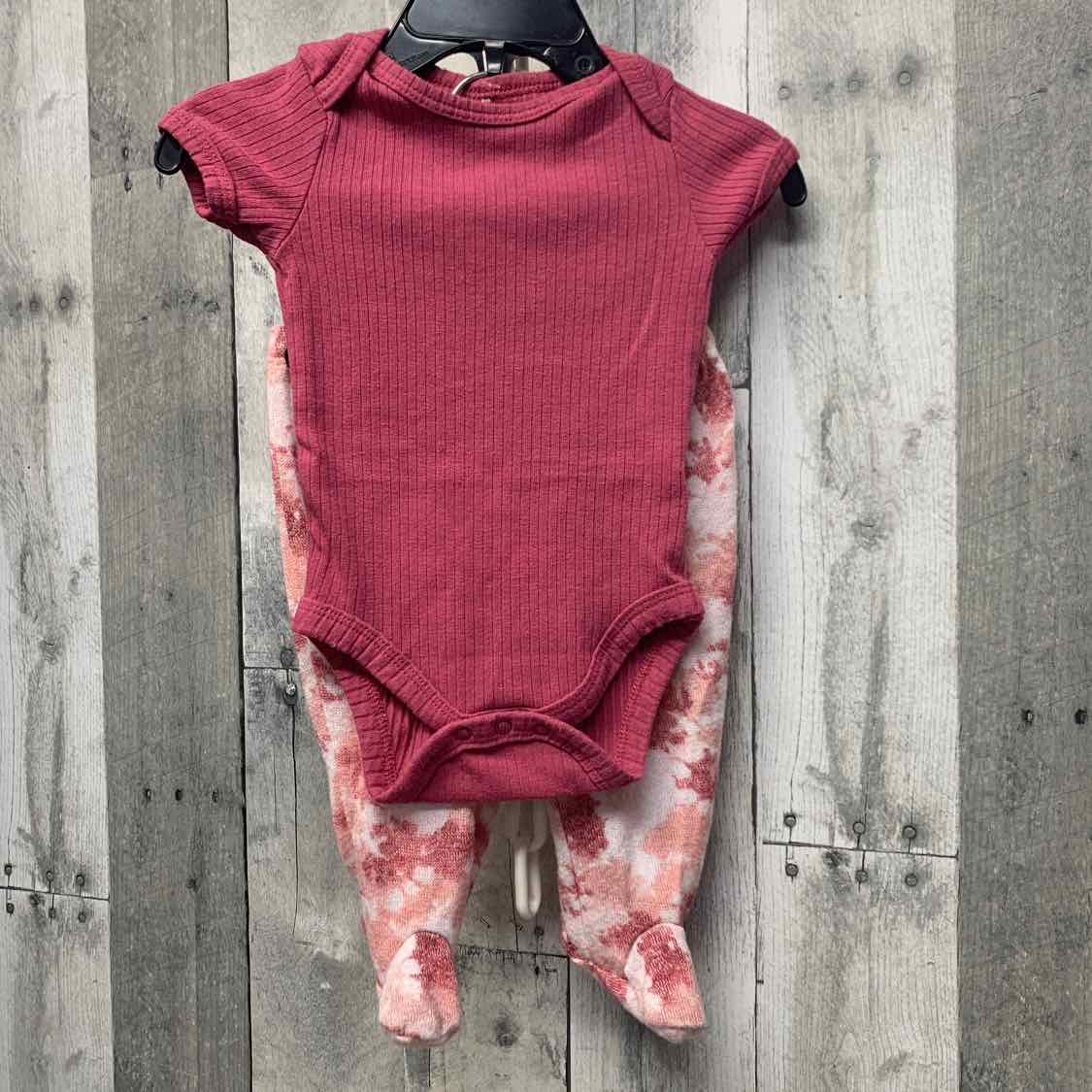Size 0-3 Months Pink Chick Pea Shirt/Pants