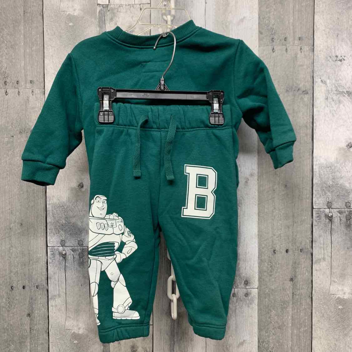 Size 6-12 Months Green Gap Sweats - 2pc