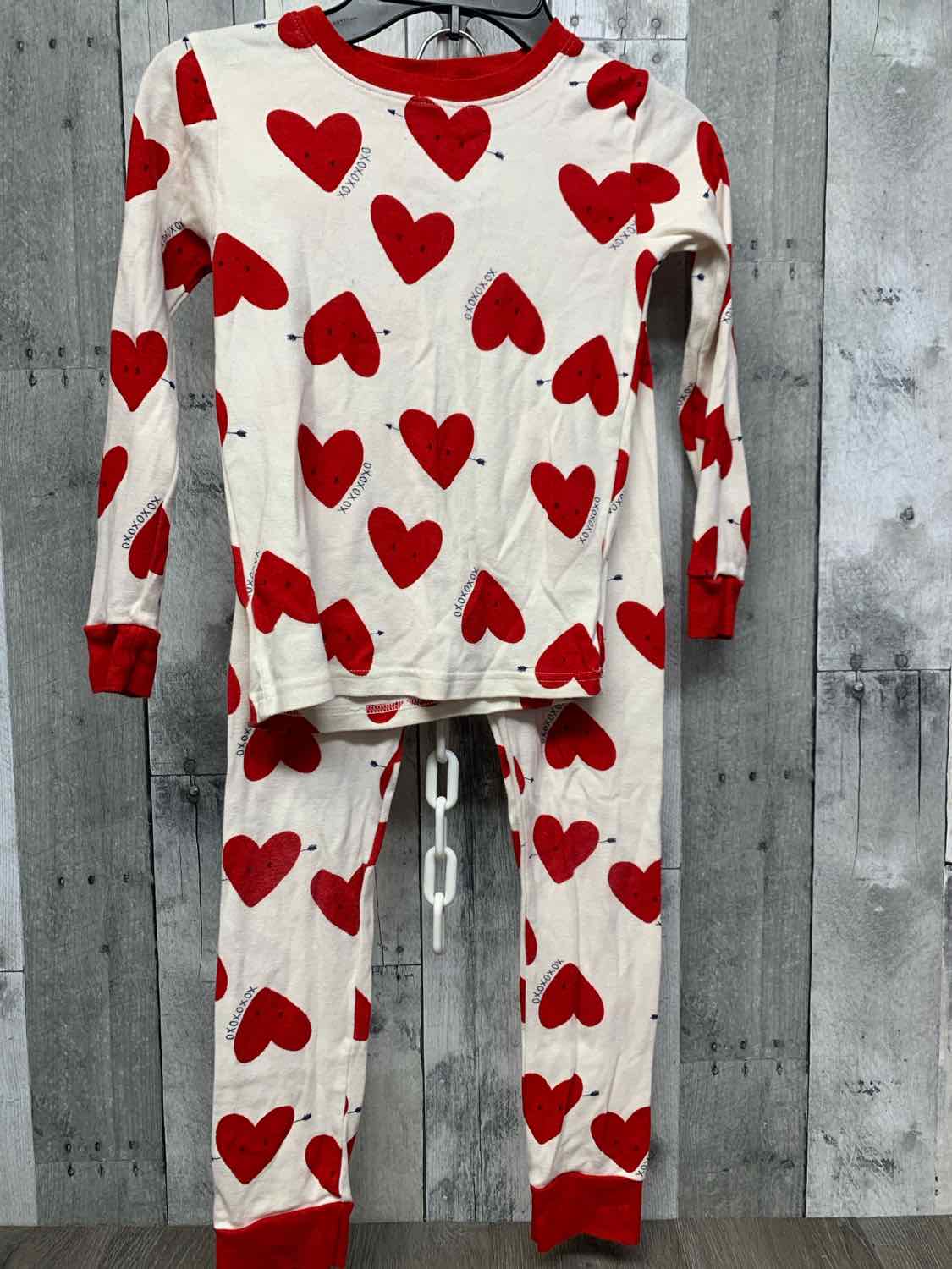Size 7 White/Red Carter's 2pc PJs