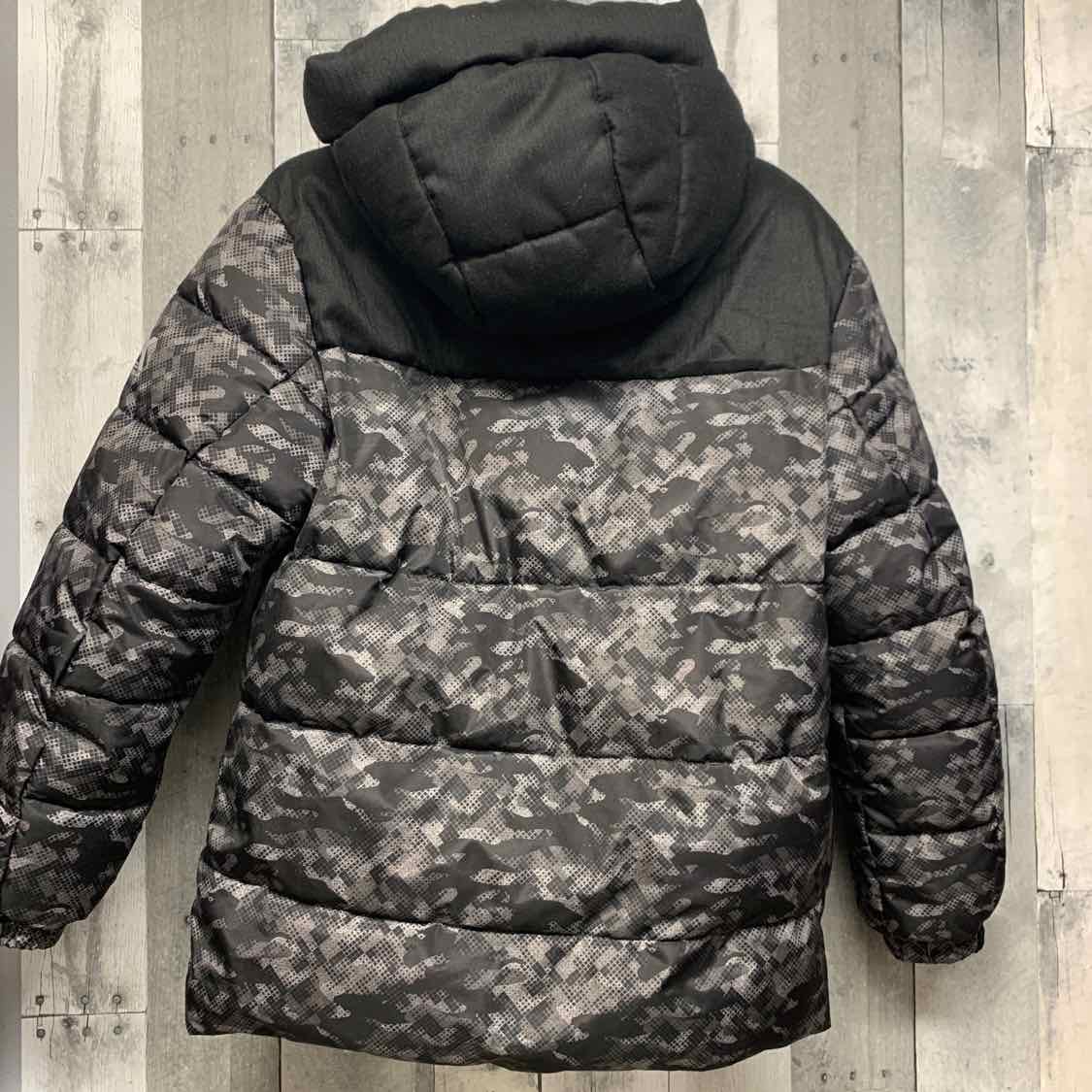 Size 10/12 Black/Gray ZeroXposur Snow Jacket - OodlesCB