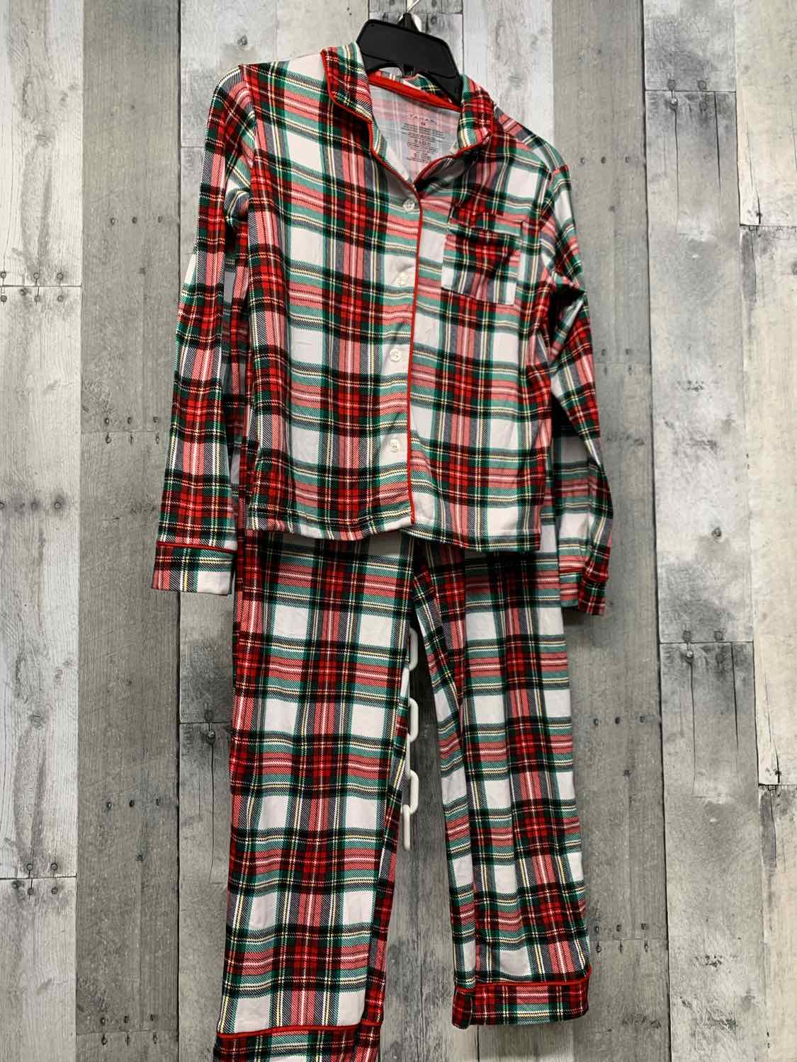 Size 7/8 White/Green B Brand 2pc PJs