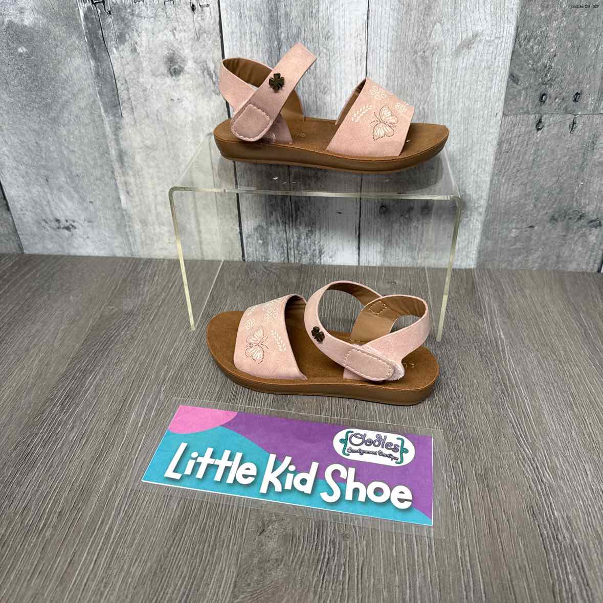 Size 9 Pink/Tan Lucky Brand Sandals