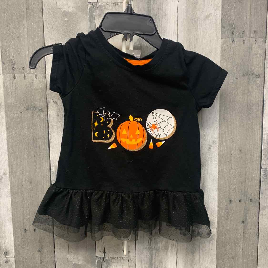 Size 5T Black Graphic Cat & Jack T Shirt