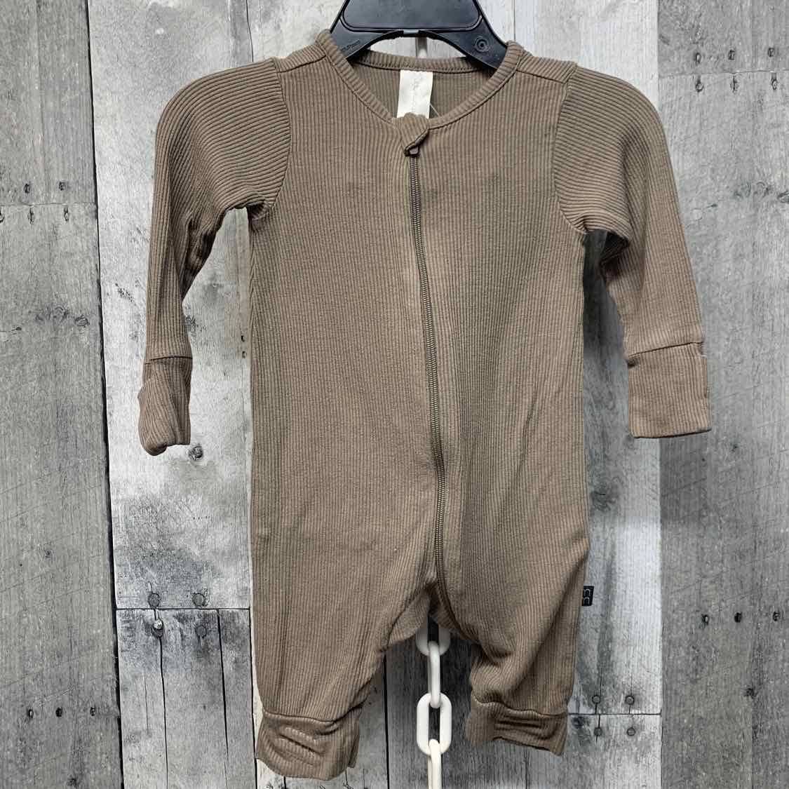 Size 0-3 Months Brown Modern Moments by Gerber Footy PJs