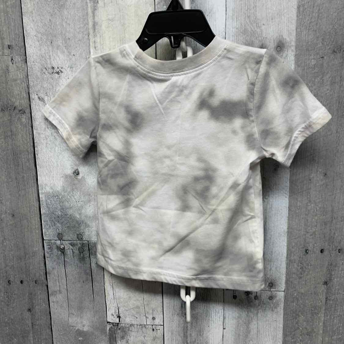 Size 2T Gray/Black Holiday Brands T Shirt