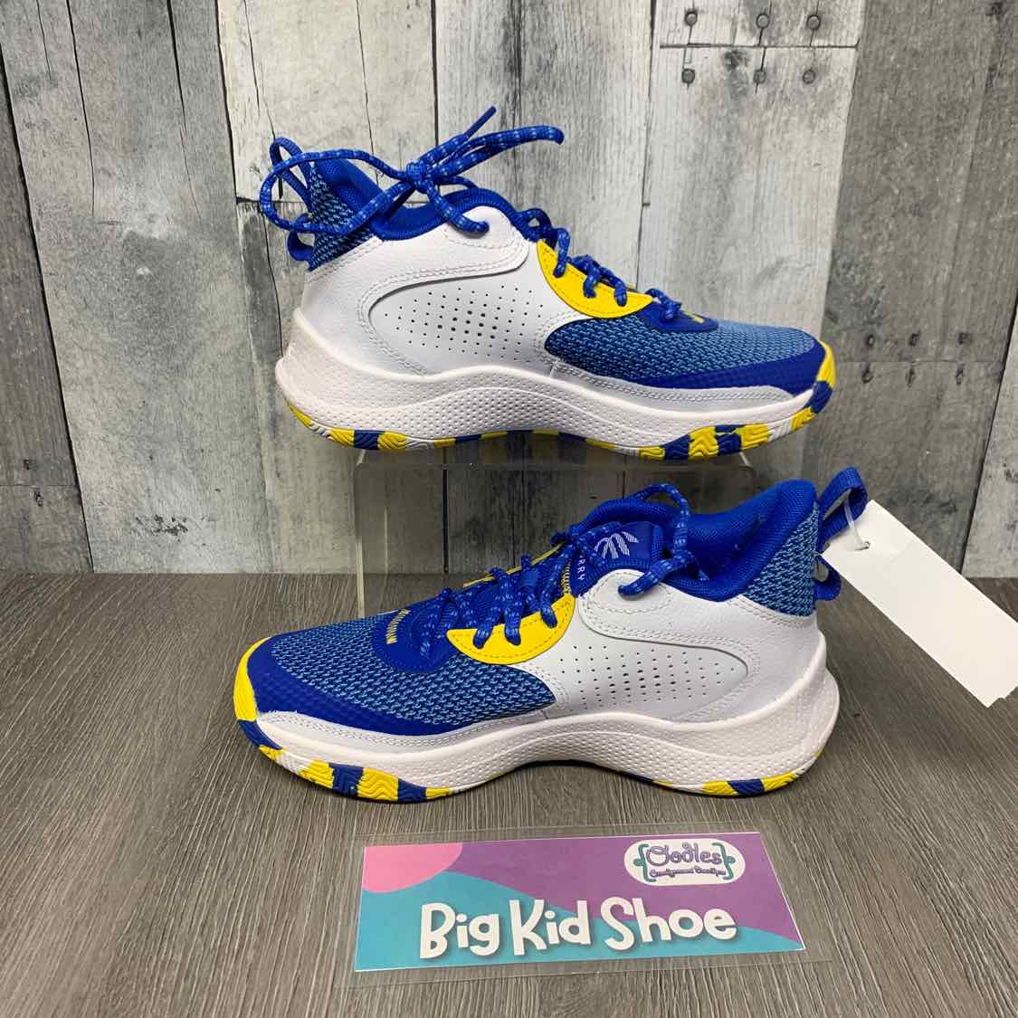Size 5 Blue/Yellow Sport Brand Sneakers
