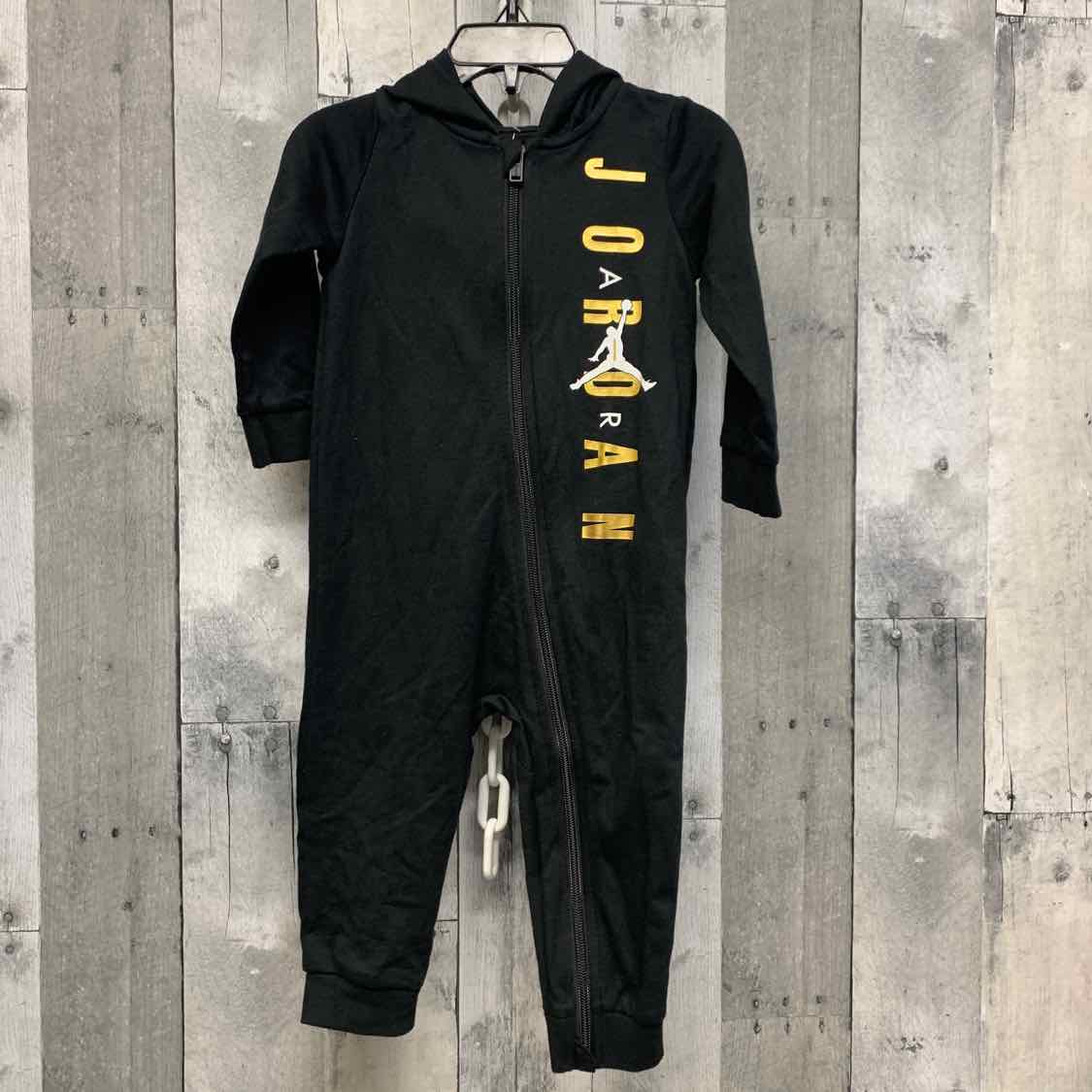 Size 18 Months Black/Gold Sport Brand Light Jacket