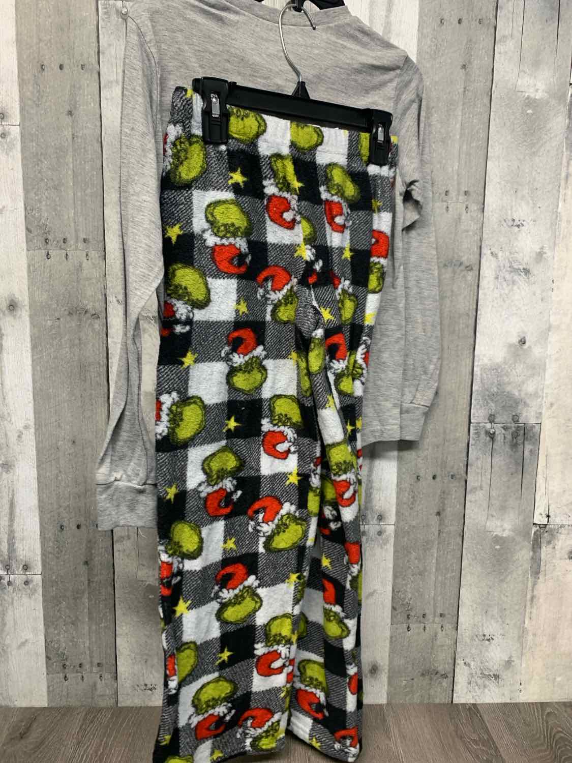 Size XLarge Gray/Green Dr Seuss 2pc PJs
