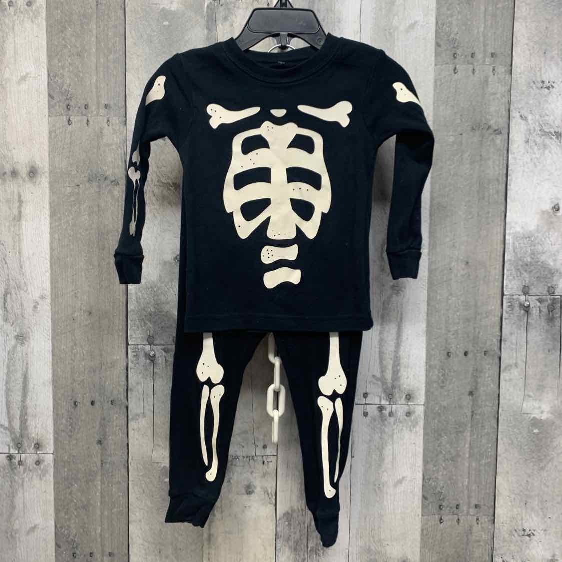 Size 18 Months Black Graphic Carter's 2pc PJs