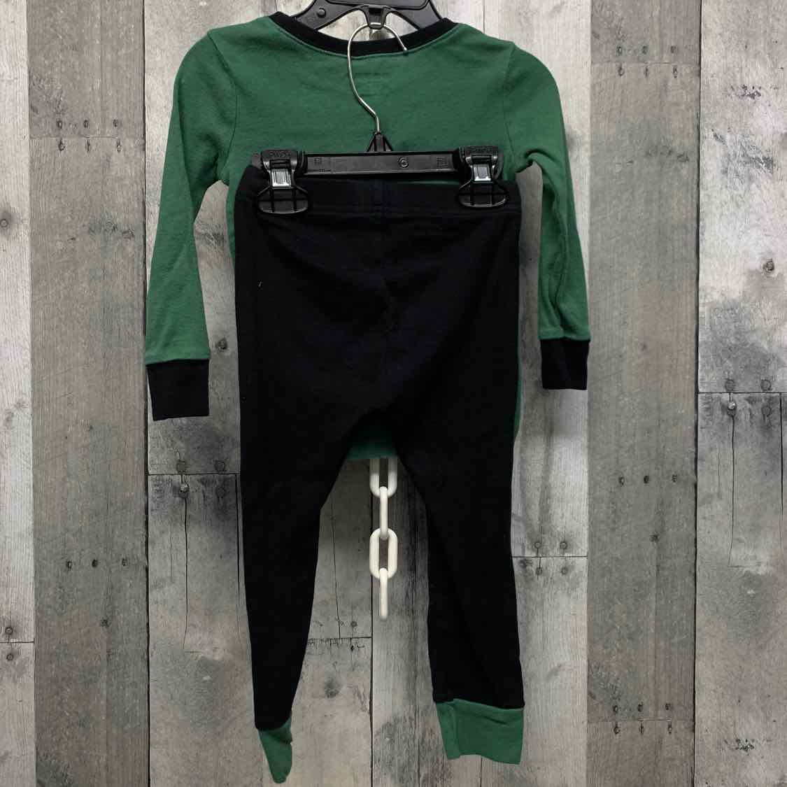 Size 2T Black/Green Old Navy 2pc PJs