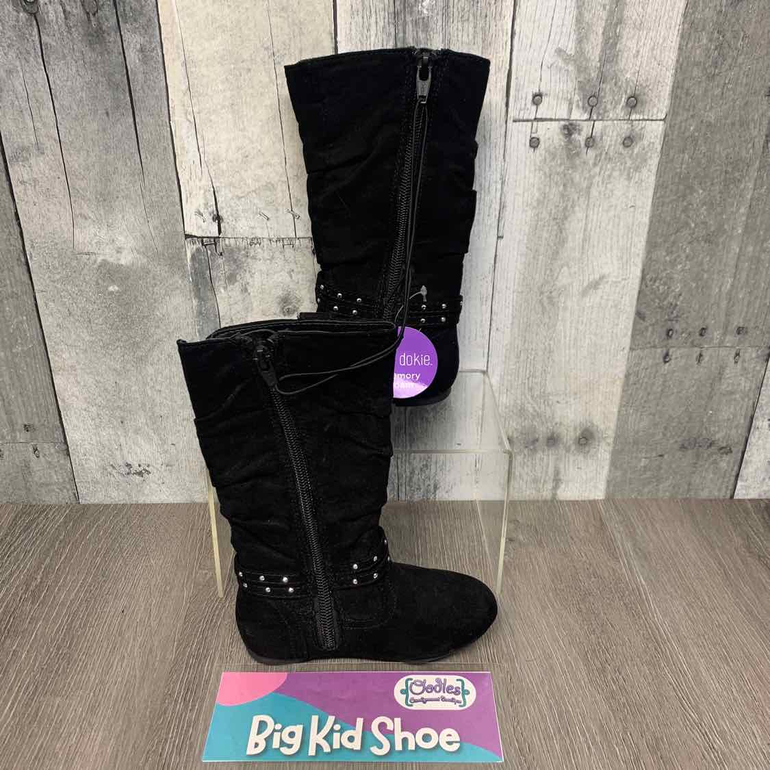 Size 7 Black Okie Dokie Boots