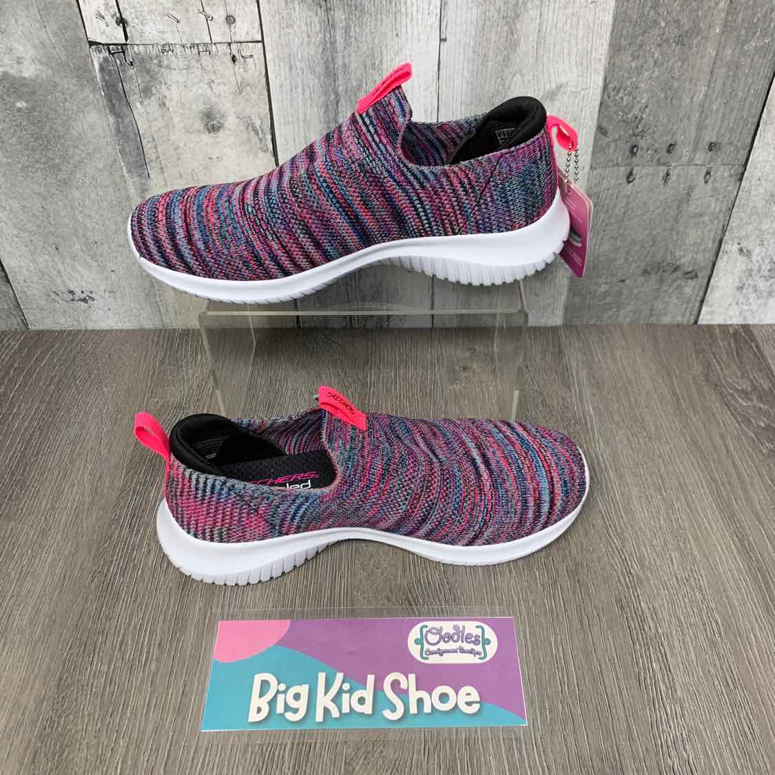 Size 3 Pink/Black Skechers Sneakers
