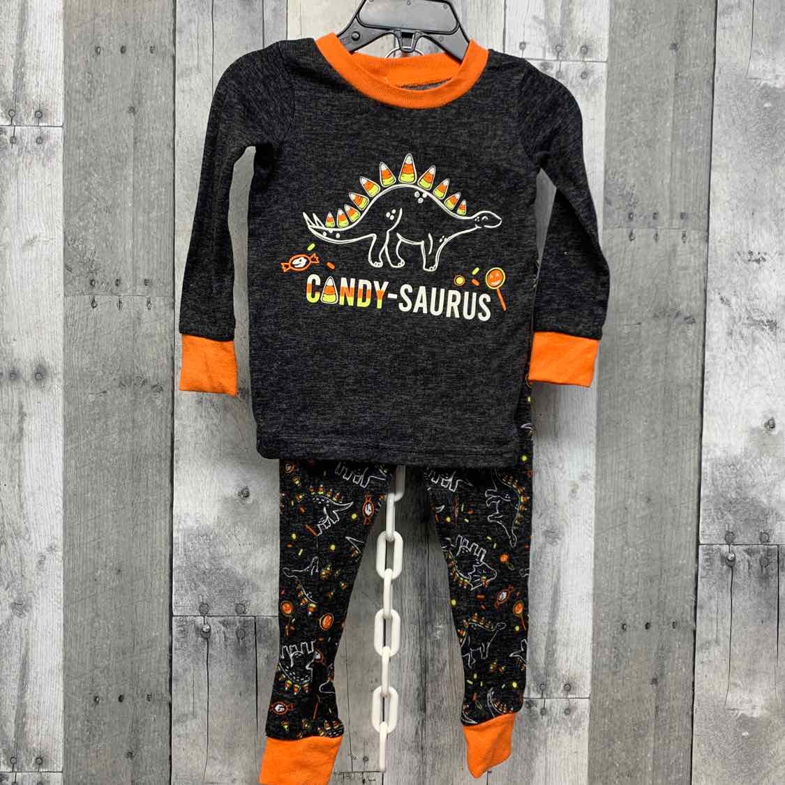 Size 2T Black/Orange Holiday Brands 2pc PJs