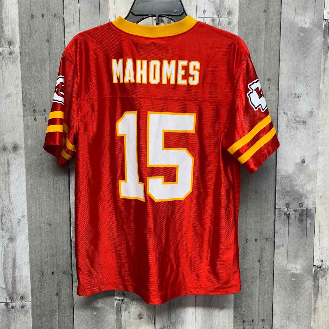 Size Large Red/Yellow NFL T Shirt