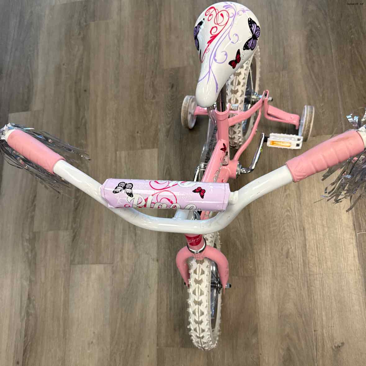 Generic Pink/Silver Bike