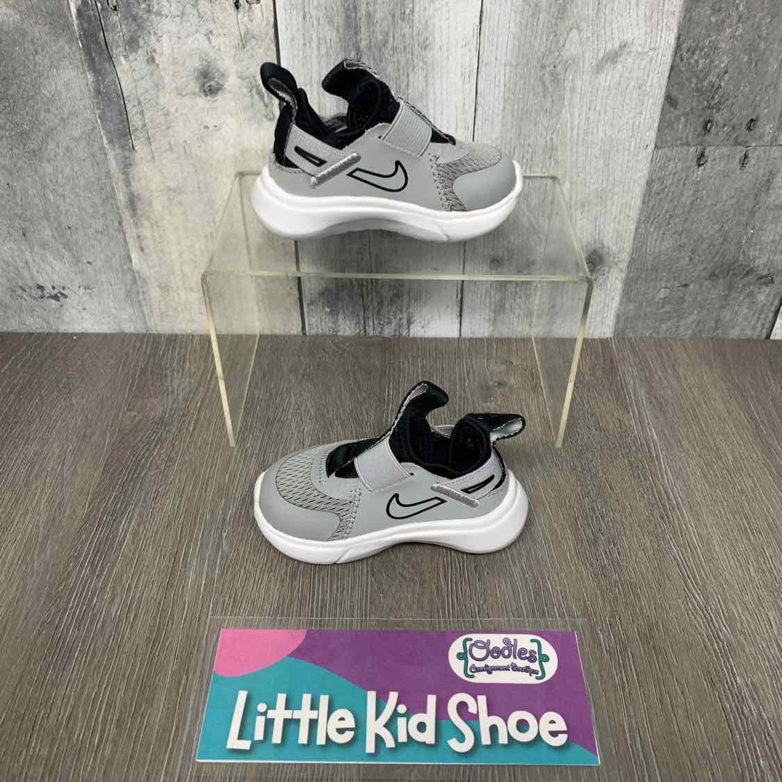 Size 3 Gray/Black Sport Brand Sneakers