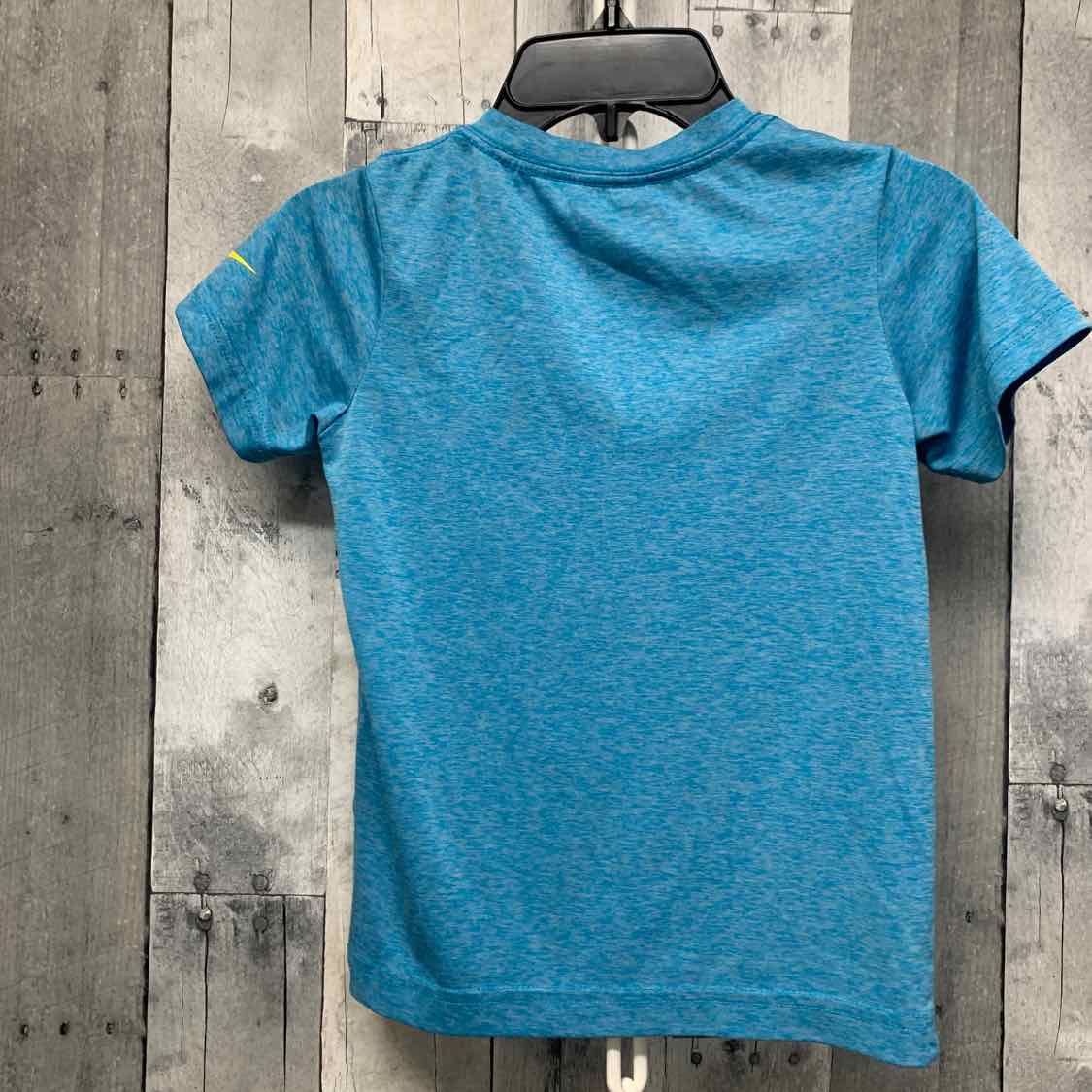 Size 7 Blue Graphic Sport Brand T Shirt