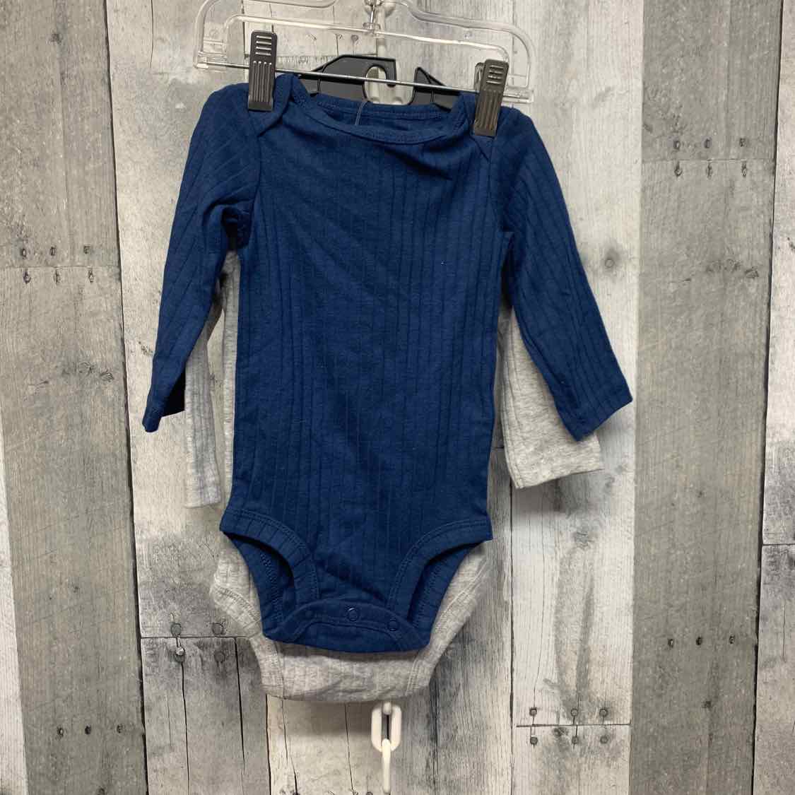 Size 3-6 Months Gray/Navy Child of Mine Bodysuit