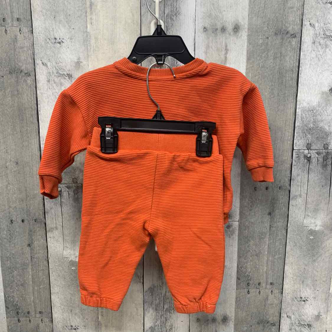 Size 6-9 Months Orange Harry Potter Shirt/Pants