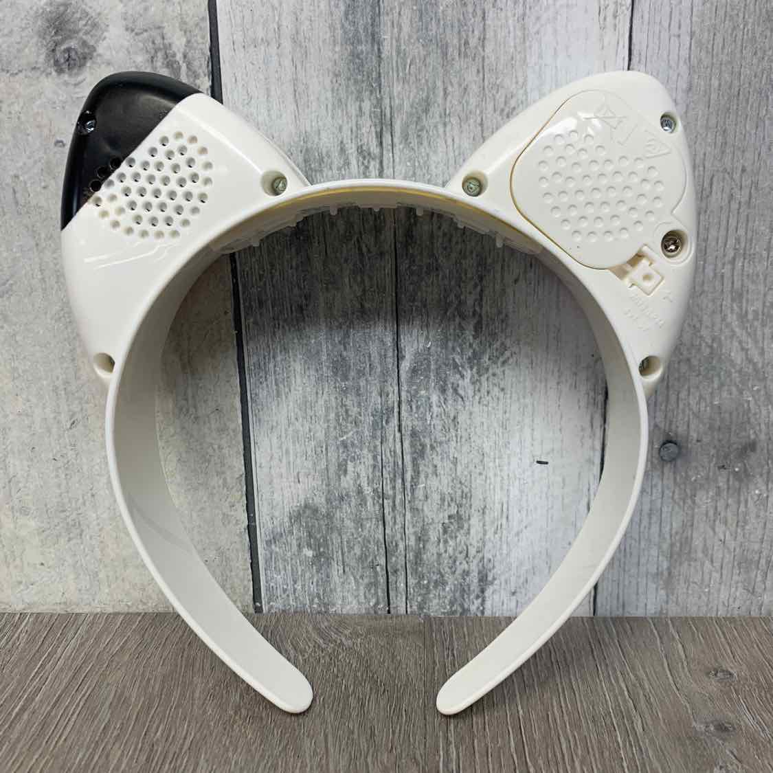 DreamWorks White/Pink Misc Pretend Play