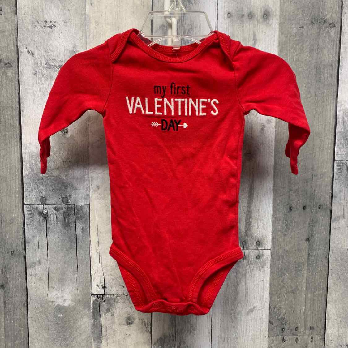 Size 6 Months Red Graphic Just One You Bodysuit
