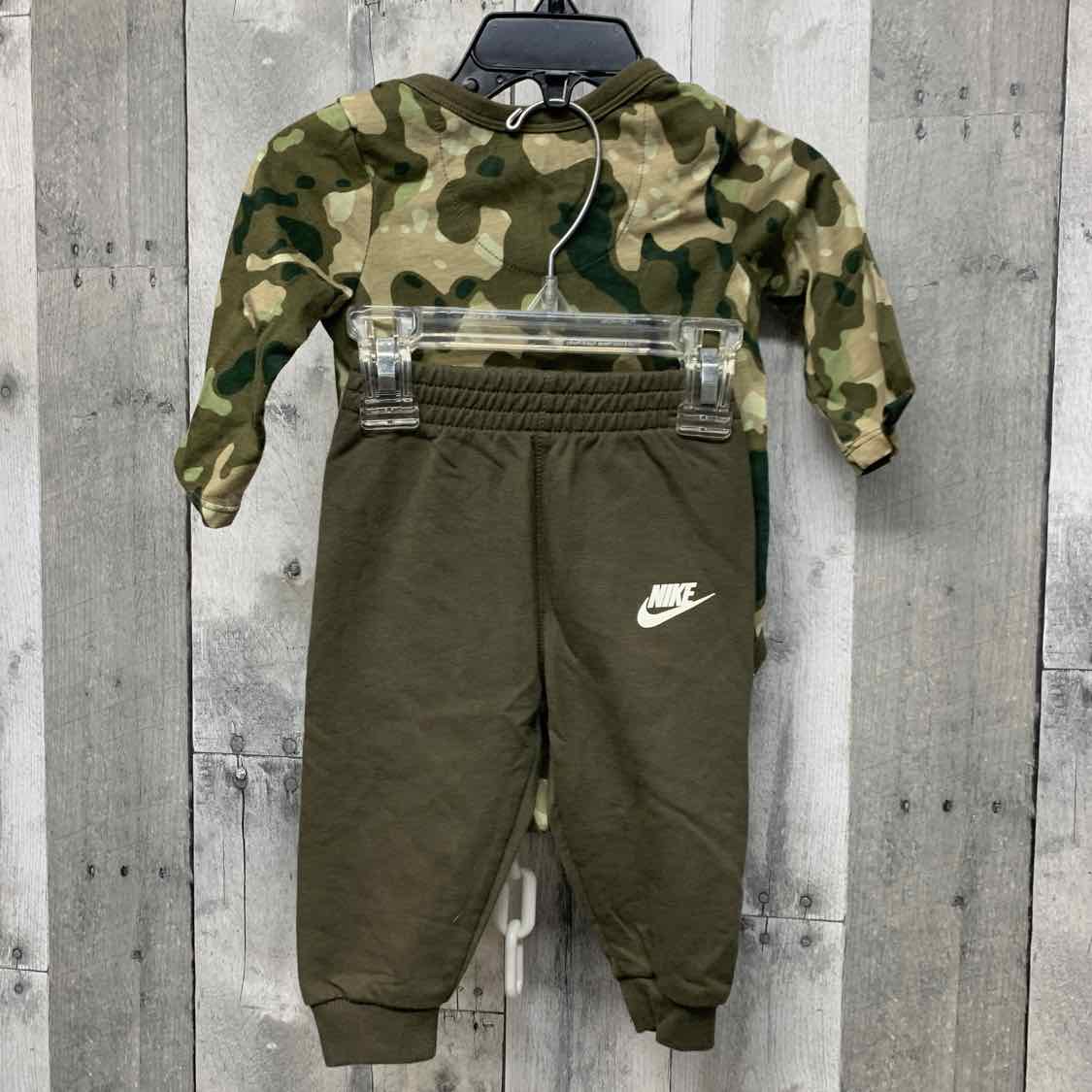 Size 6 Months Green Sport Brand Shirt/Pants