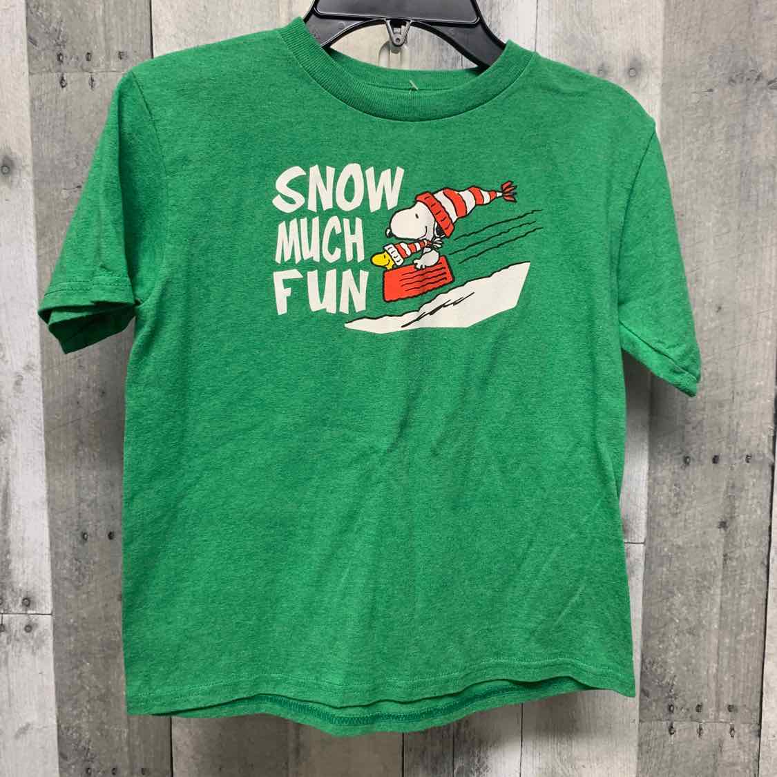 Size 7 Green Graphic Peanuts T Shirt - OodlesCB