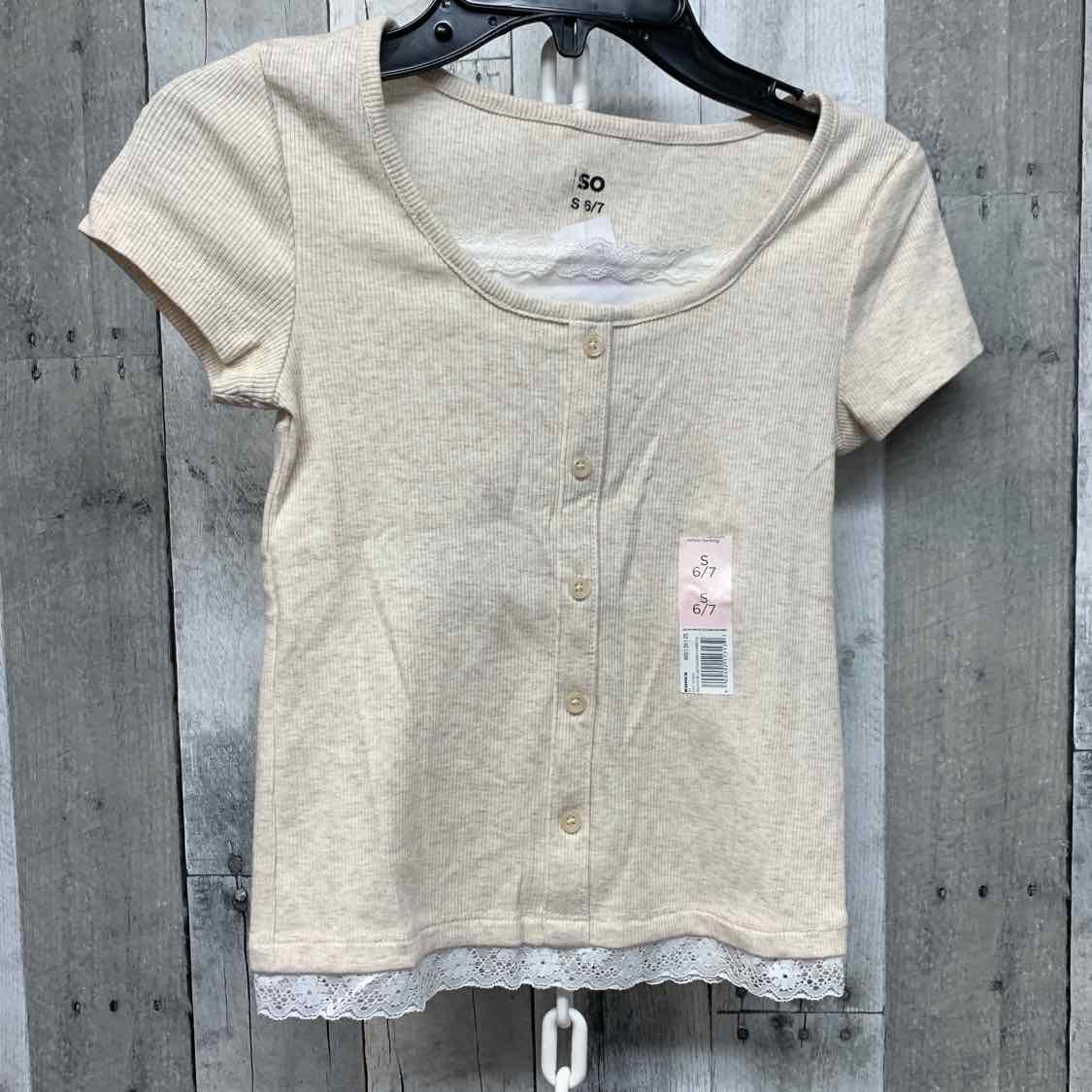 Size 6/7 Tan/White SO T Shirt