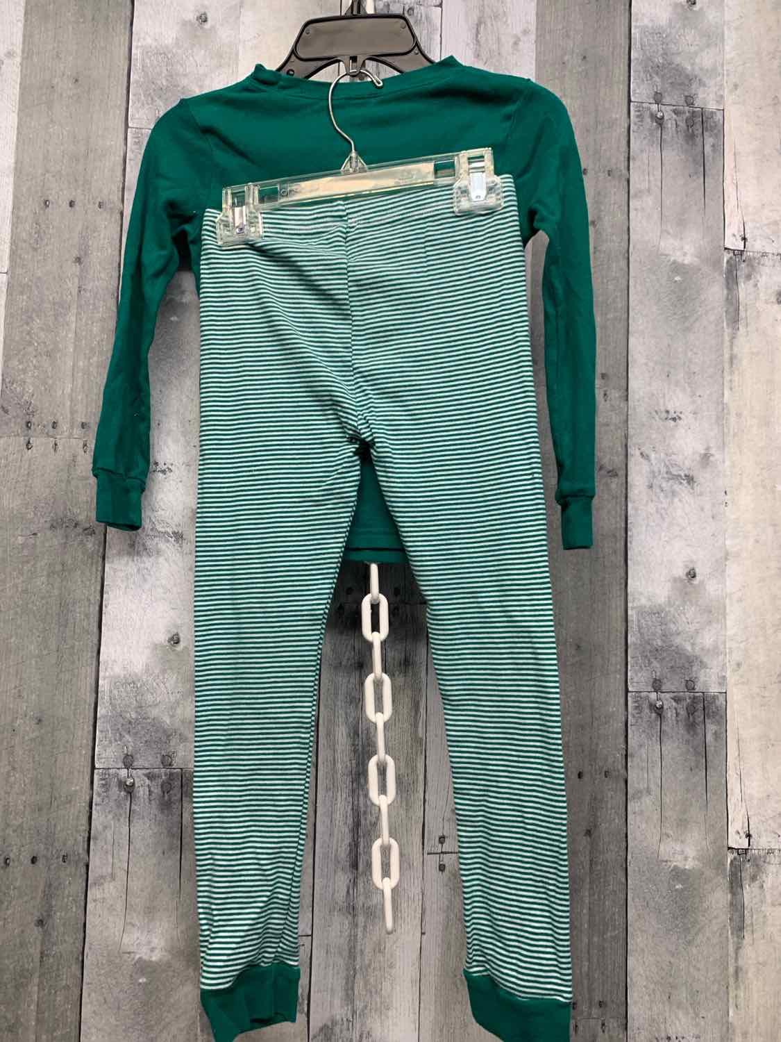 Size 7 Green/White Carter's 2pc PJs